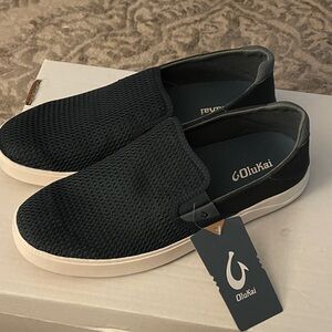 OluKai Men's Lae'ahi  Mesh Loafers Blue Depth color size 11 NWT